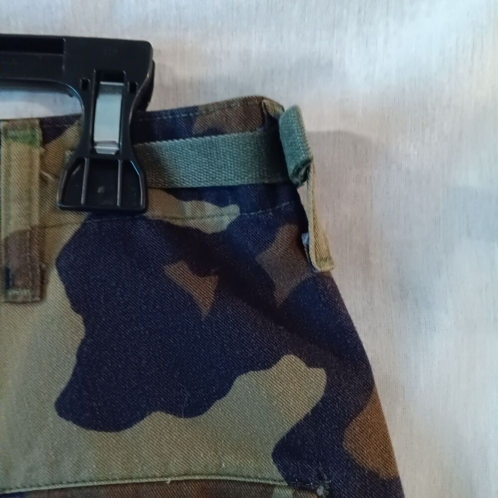 USGI ARMY CAMO Cargo Pants Men's Size Med Waist Draw Ankle And Adjustable Waist - Picture 5 of 7